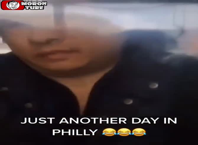 Video :He taunts a restaurant owner and refuses to pay for his dinner